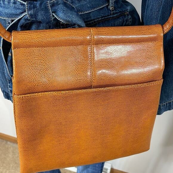 Tuci Italia Reptile Embossed Tan Leather Crossbody Shoulder Bag 12.5"x 11.25" - Picture 4 of 6